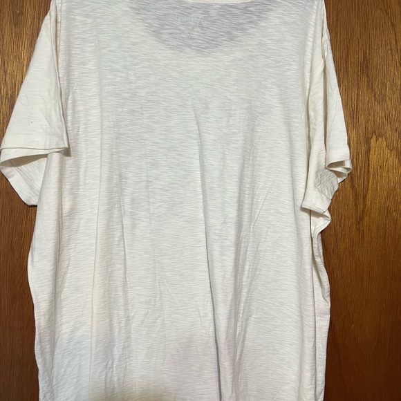 Women’s Tee - Picture 3 of 3